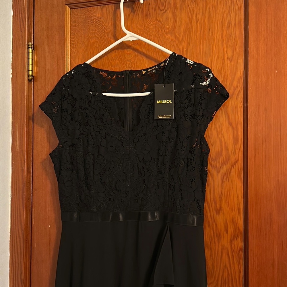 💜💜 MIUSOL Super Cute Black Lacey Party Dress. Size XL NWT